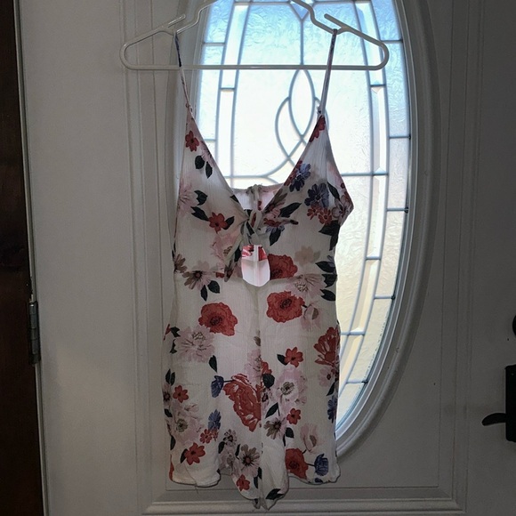 Fashion on Earth Pants - FASHION ON EARTH Floral Summer Romper Womens Size Medium